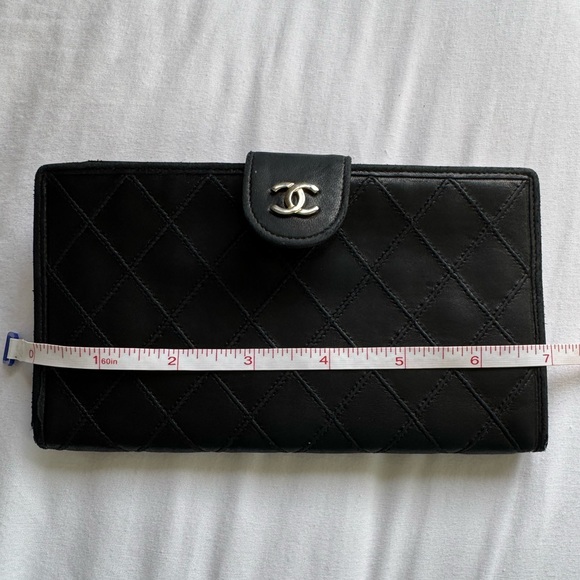 Authentic Black Logo CC long wallet - Picture 17 of 17